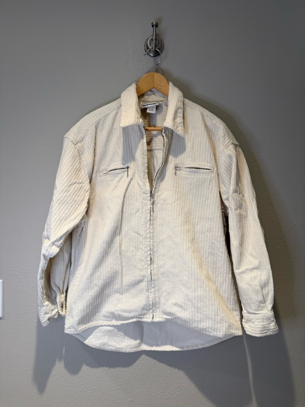 Chazzz Credentials Vintage Cream Corduroy Full Zip Oversized Shacket Size Small